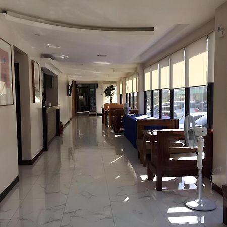 Oyo 195 Ranchotel - Binan Zewnętrze zdjęcie