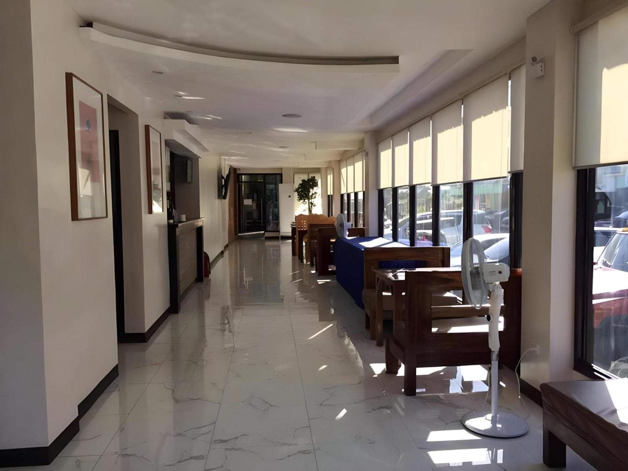Oyo 195 Ranchotel - Binan Zewnętrze zdjęcie